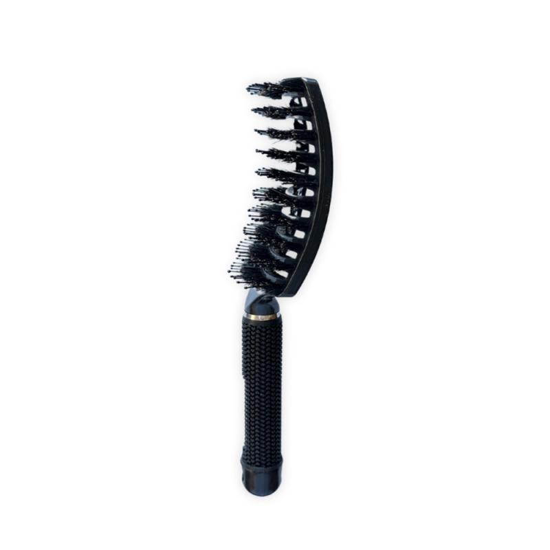 Yuaia Hair Care Curved Paddle Brush med vildsvinsborst - almaofsweden.se