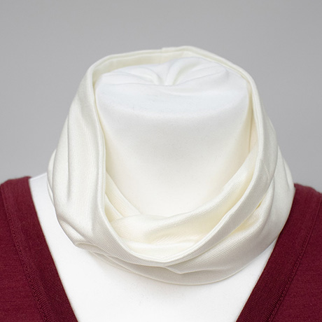 Siden Selma Sidenbuff i dubbel silkestrikå - almaofsweden.se